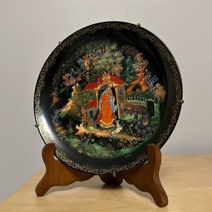 Vintage 1988 Russian Legends Collection - The Princess and the 7 Bogatyrs Plate